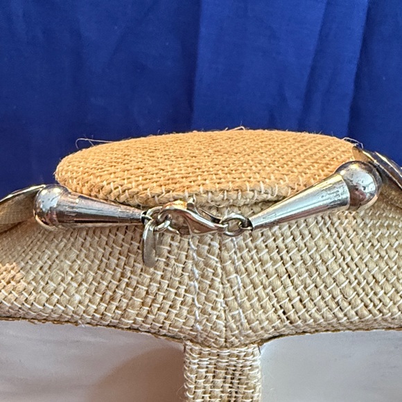 Rare Vintage Navajo Stamped Pillow Bead Silver 22” Necklace w. Floral Engravings - Picture 2 of 2